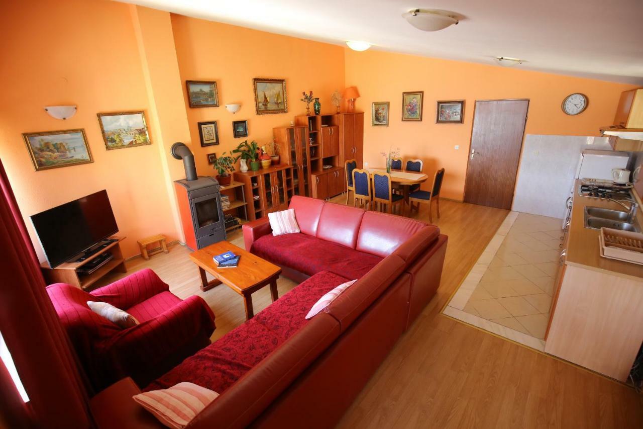 Apartment And Rooms Roko Zaglav Exterior photo